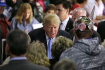 米大統領選 トランプ氏の陣営は前代未聞の「政策担当不在」