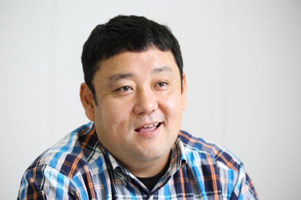 ヒッチハイクの旅のことは今でもたびたび聞かれると苦笑する