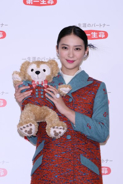 ディズニーシーに登場した武井咲