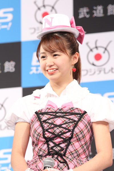 元気キャラの「だちまゆ」こと安達真由役の高木紗友希（18才）