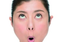 ニキビなどの改善に有効 新陳代謝を活性化させる顔ヨガ