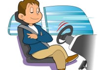「手放し運転」技術の開発競争は進んでいるが……