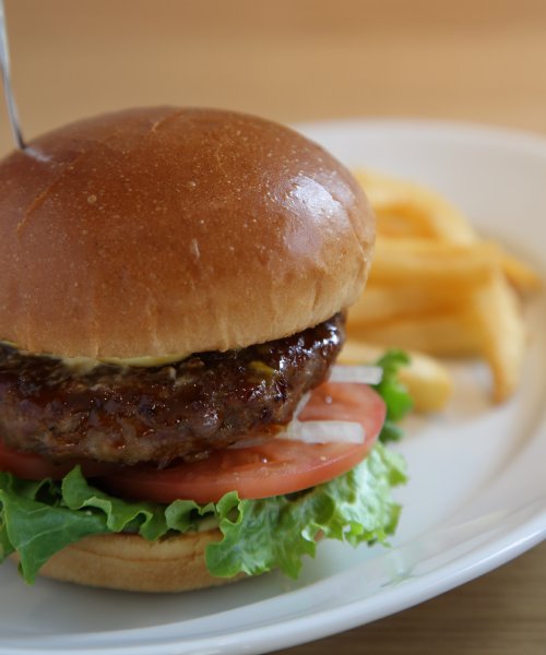 「モスクラシックテリヤキバーガー」（1100円）