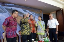 インドネシア高速鉄道　中国案採用要因は費用と利益