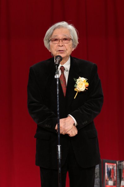 『母と暮せば』でベストシネマ賞を受賞した山田洋次監督