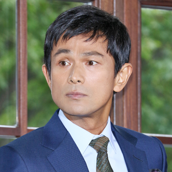 写真 篠原涼子と江口洋介 焼肉から2人きりの深夜個室へ Newsポストセブン Part 2 写真 篠原涼子と江口洋介 焼肉から2人きりの深夜個室へ Newsポストセブン Part 2
