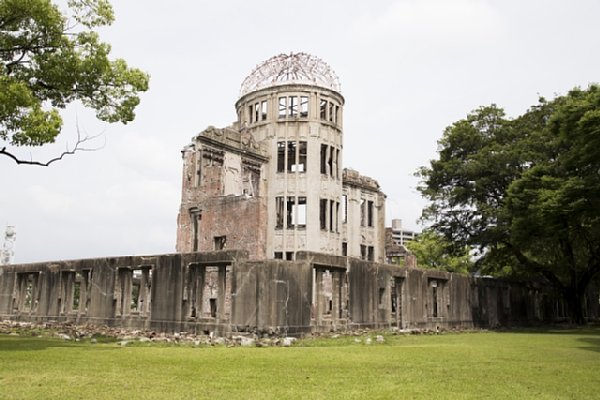 平和大通りの高層マンションがバカ売れなのだとか