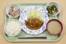 宣伝ツールとなる大学の学食 100円の朝定食も人気