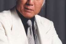 元気な八名信夫氏(悪役商会HPより)