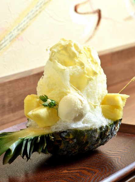 パインかき氷（886円）