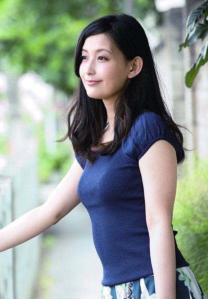 妻の名は塔子 私の知らない女 を撮りおろし Newsポストセブン 妻の名は塔子 私の知らない女 を撮りおろし Newsポストセブン