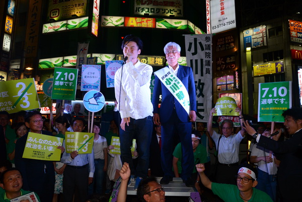 SEALDsは参院選で小川敏夫氏（民進党）ら野党を応援