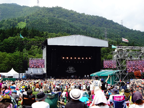 音楽フェスに出現する「地蔵」とは？