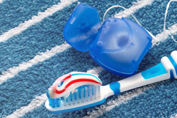 歯ブラシに関する知識は誤解だらけ？（写真：アフロ）