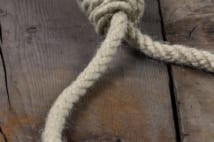 死刑制度について考える(写真:アフロ)