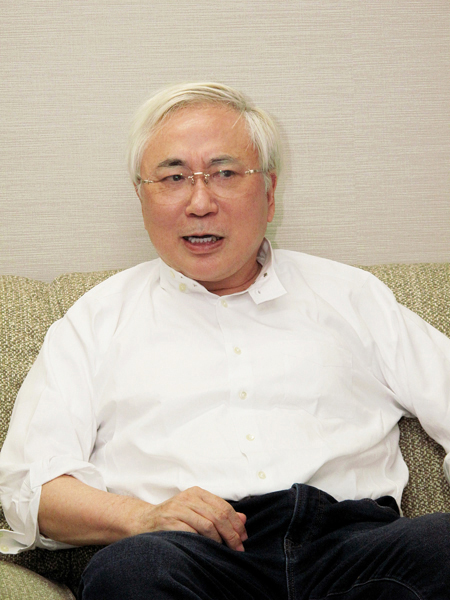 「民進党はもう死に体」と語る高須院長