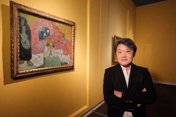 日本初の展覧会『ゴッホとゴーギャン展』を訪れた作曲家の千住明さん