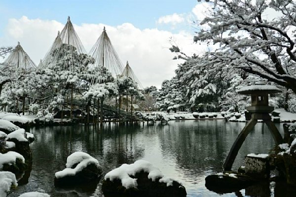 金沢の定番観光スポット・兼六園