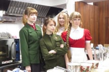 ロシア「公認」金髪メイドカフェで北方領土問題を聞いてみた