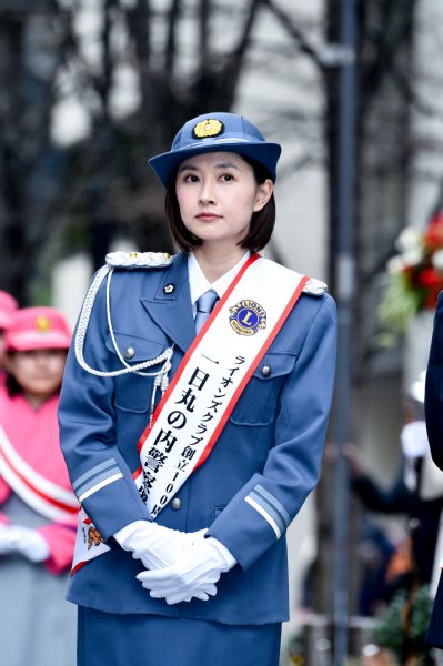 「ダメ。ゼッタイ。」のイベントに登場した婦警姿の菊川怜
