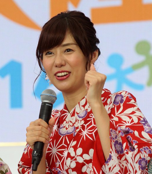 山崎夕貴アナにパンチラ疑惑 めざましテレビ のジンクス Newsポストセブン 山崎夕貴アナにパンチラ疑惑 めざましテレビ のジンクス Newsポストセブン