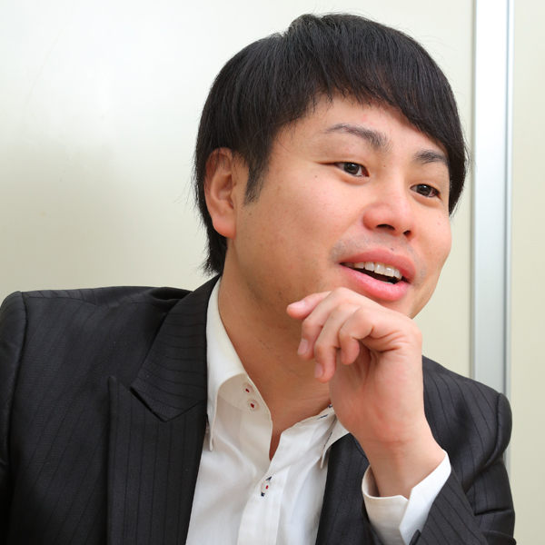 ノンスタ井上裕介 東ラブ の魅力 そして愛を語る Newsポストセブン