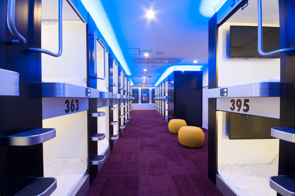 デザイン性の高いグランパーク・イン横浜のカプセルスペース
