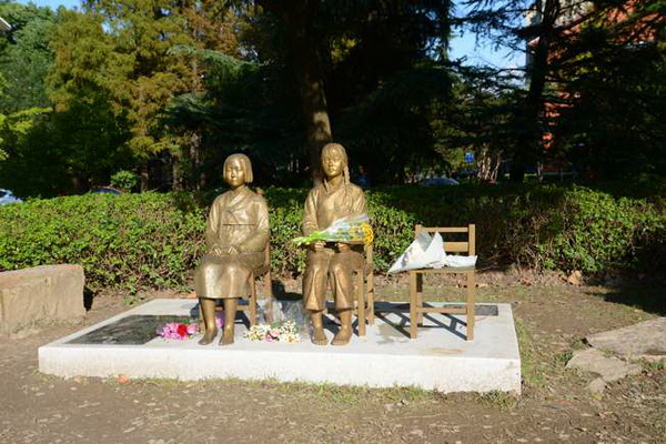 上海師範大学内に設置された慰安婦像
