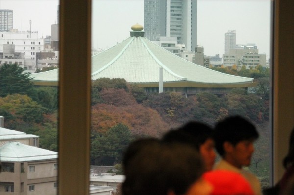 今ではアーティストたちの「聖地」でもある日本武道館