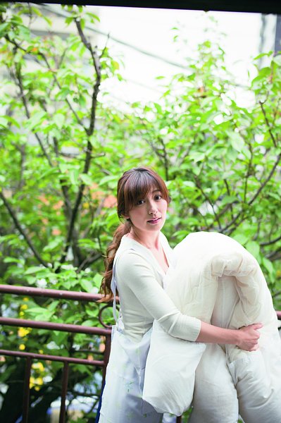 熊田曜子を復帰後初撮り下ろし