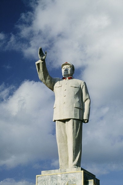 毛沢東の大躍進政策・文革で5000万人が死に追いやられた（写真：アフロ）