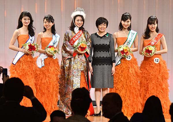 安倍首相夫人も特別審査員に加わった「ミス日本」受賞者たち