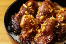 大河で話題 鰻のタレ使う浜松の新グルメ、牡蠣のカバ丼