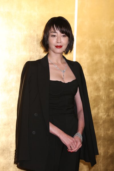 日刊スポーツ映画大賞主演女優賞を受賞した宮沢りえ