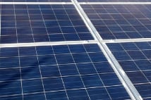 30代投資家　億単位の融資受けた太陽光発電投資の勝算