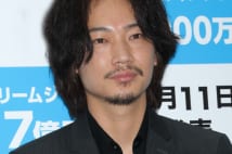 綾野剛、バラエティー番組で斜に構えている役者に疑問