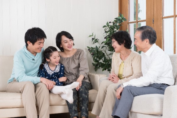 親が子離れしないと子は自立できない