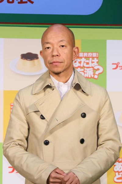 「プッチンしない派」のバイきんぐ小峠英二