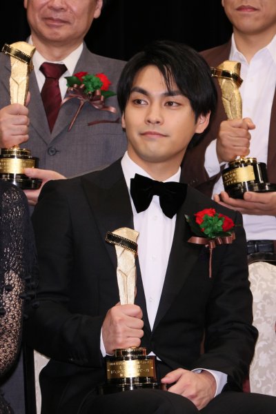 第90回キネマ旬報ベスト・テンで主演男優賞を受賞した柳楽優弥