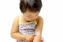 食物アレルギーは皮膚から起こる 大人も肌の乾燥や湿疹に注意