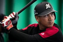 球界最年長、ロッテ・井口資仁が見せる「真のリーダー像」