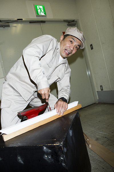 「工場芸人」中川家・中川剛が工場愛を語る