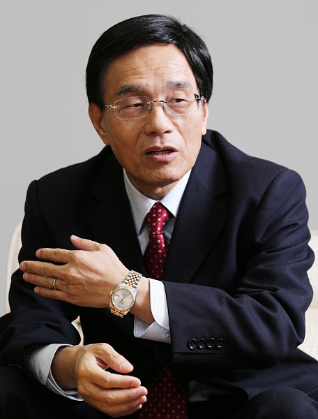 鴻海出身・戴正呉社長の実力は（写真／時事通信フォト）