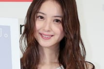 佐々木希が夫・渡部の前に「濃厚キス」していた相手