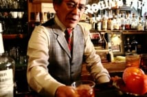 大阪・守口のバーボン名店バー　1800年代の逸品も陳列