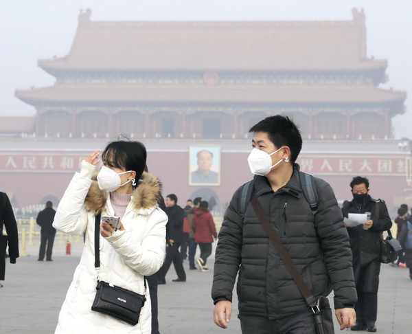 深刻な大気汚染が続いている（北京）　読売新聞/AFLO