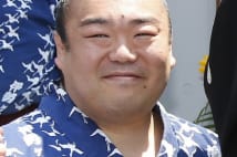 相撲史上最高齢の新幕下昇進・駿馬が踊った「恋ダンス」