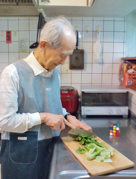 料理は83才から覚え始めた