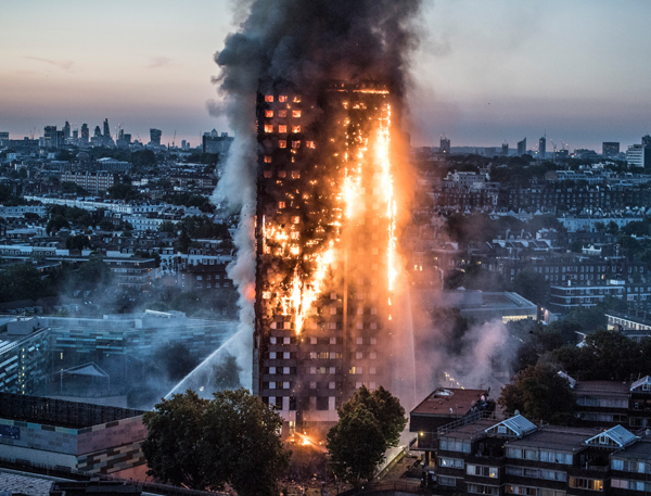 ロンドンの高層マンションで発生した大規模火災に見る防災の心得