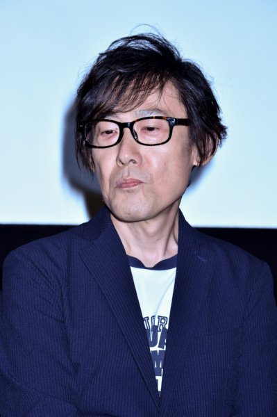ライブを目前に控えたレベッカ・土橋安騎夫